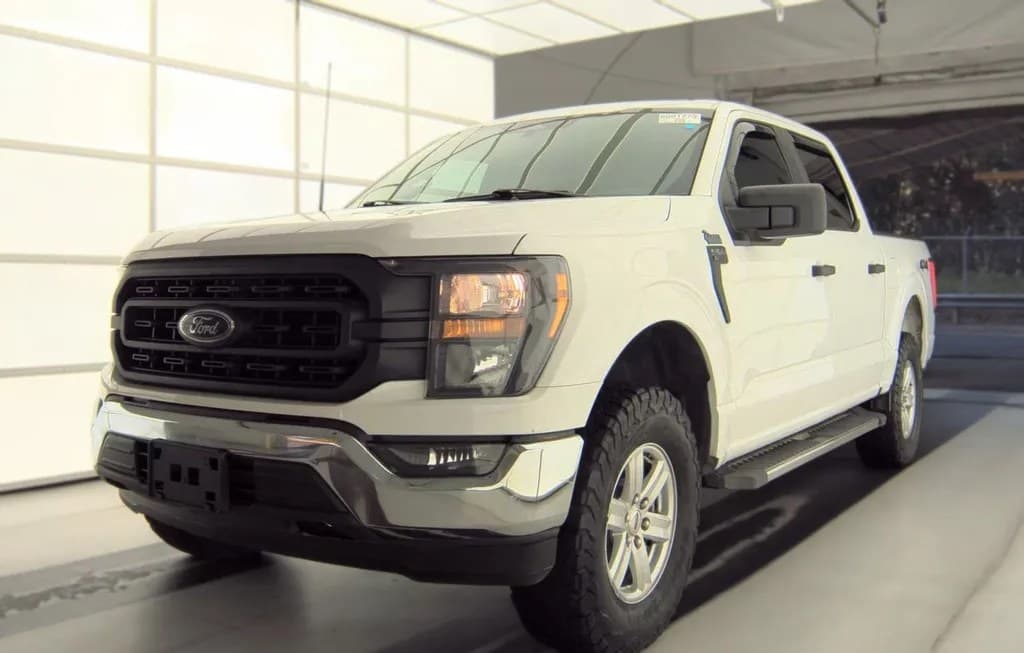 2023 FORD F-150 XL CREW CAB SHORT BED 1