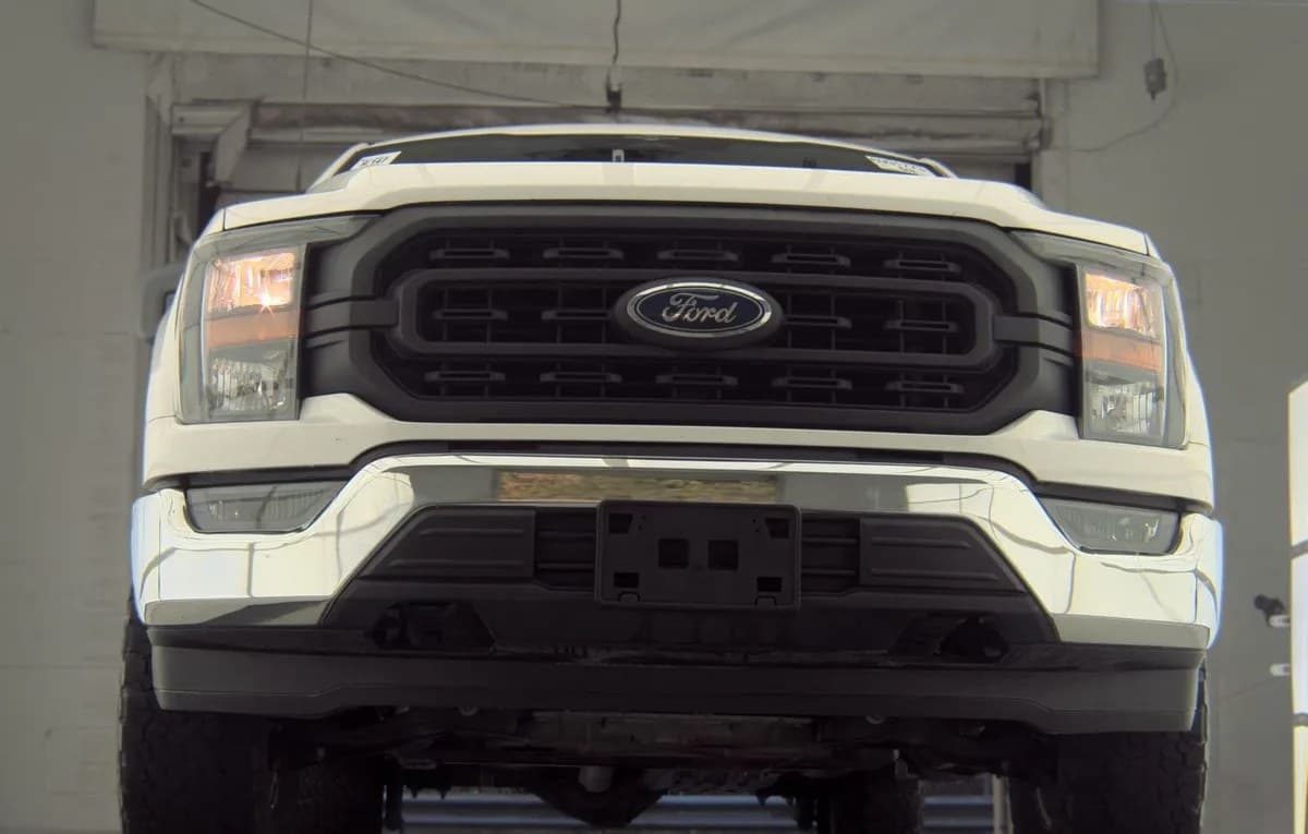 2023 FORD F-150 XL CREW CAB SHORT BED 4
