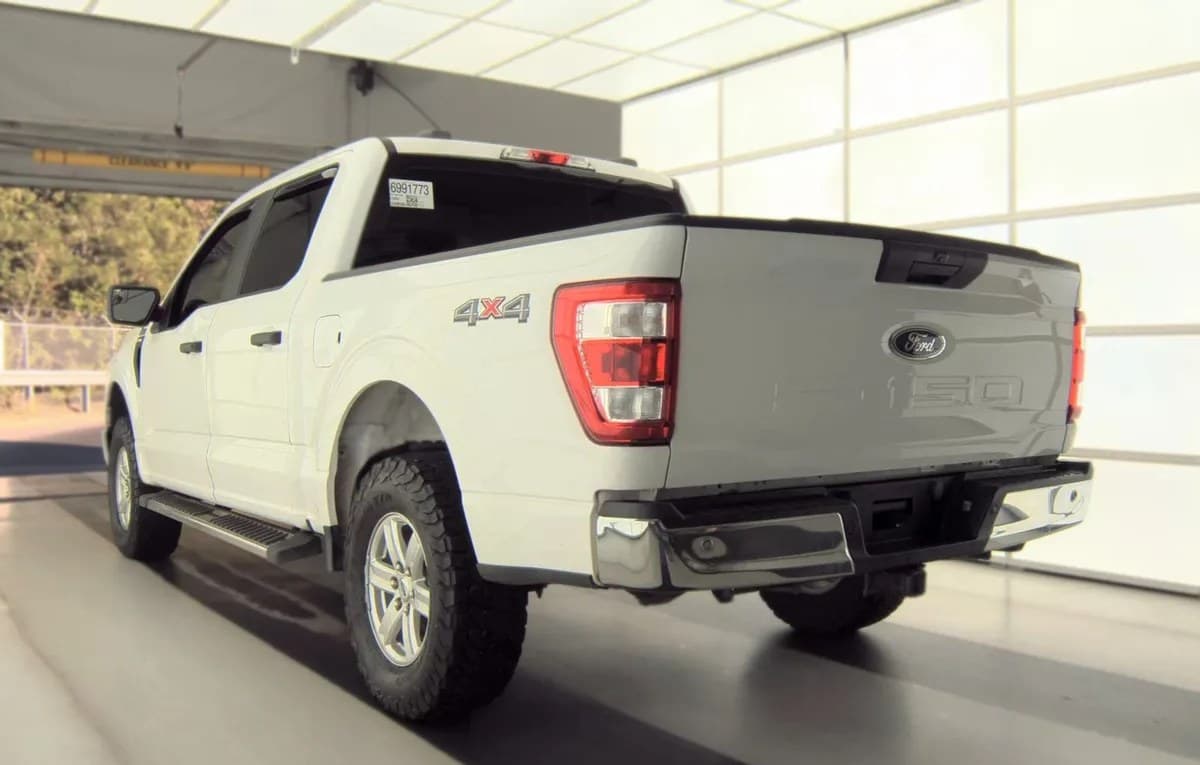 2023 FORD F-150 XL CREW CAB SHORT BED 5