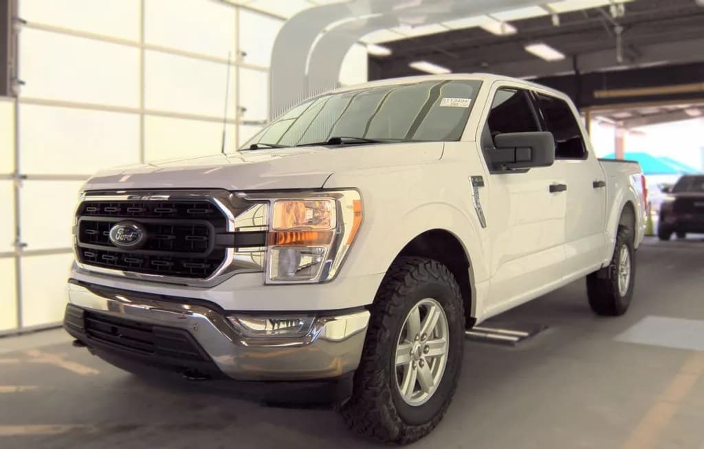2022 FORD F-150 XLT CREW CAB SHORT BED