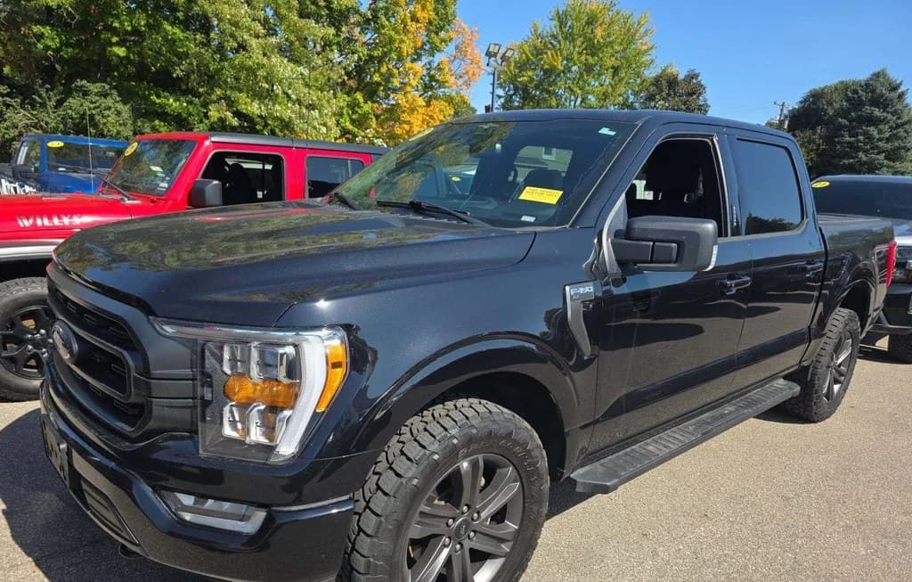 2023 FORD F-150 XLT CREW CAB SHORT BED