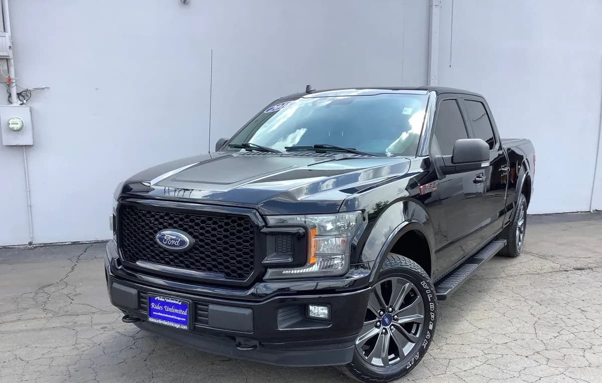 2018 FORD F-150 XLT CREW CAB MEDIUM BED 2