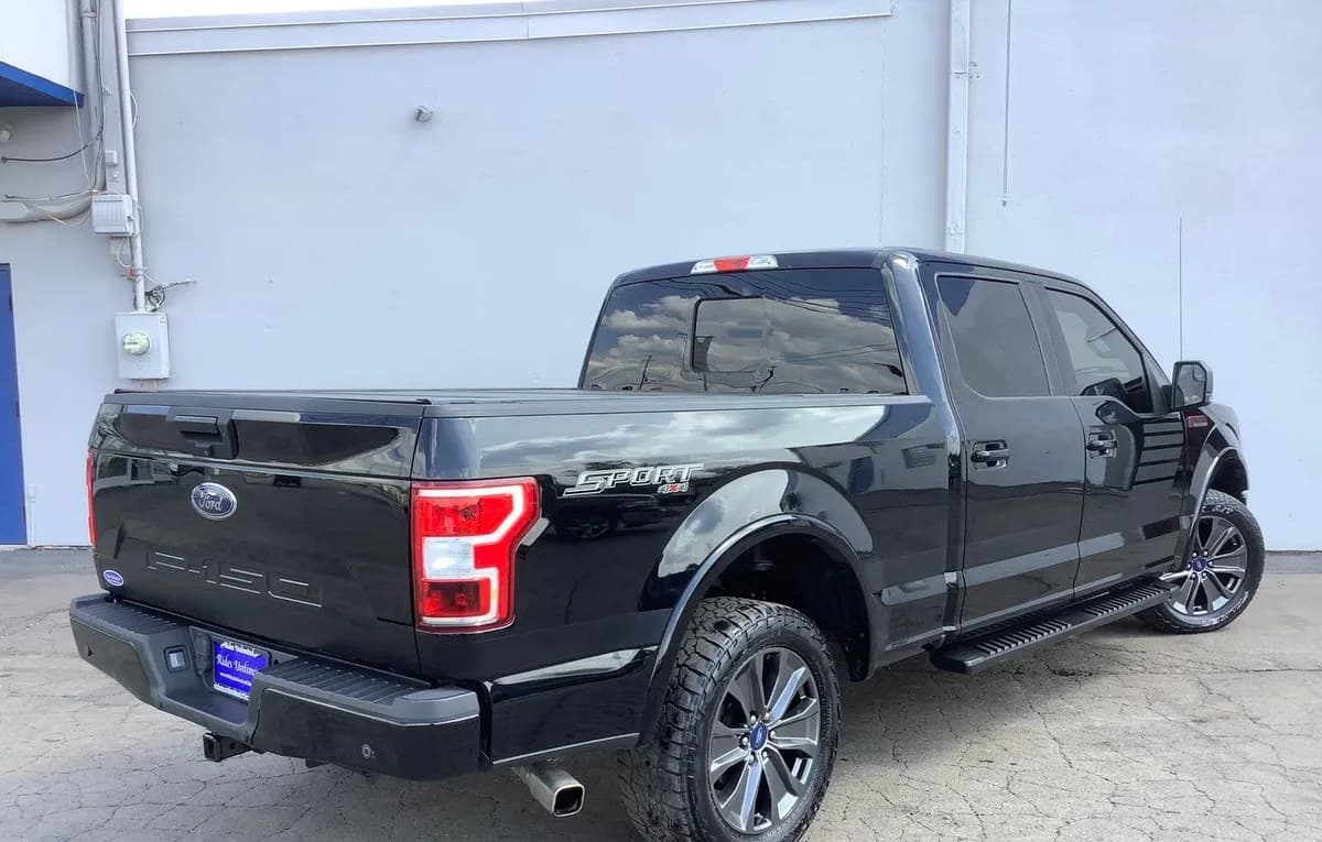 2018 FORD F-150 XLT CREW CAB MEDIUM BED 5