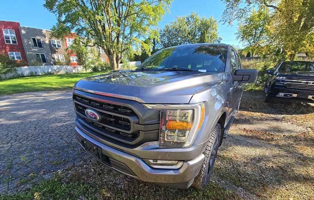 2021 FORD F-150 XLT CREW CAB MEDIUM BED