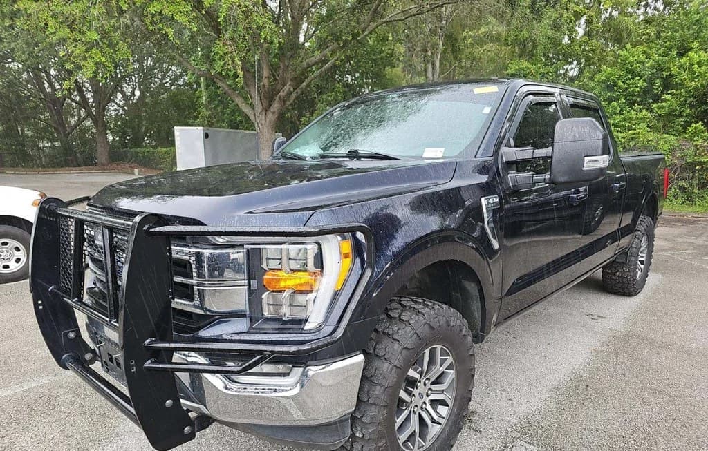 2021 FORD F-150 LARIAT CREW CAB MEDIUM BED