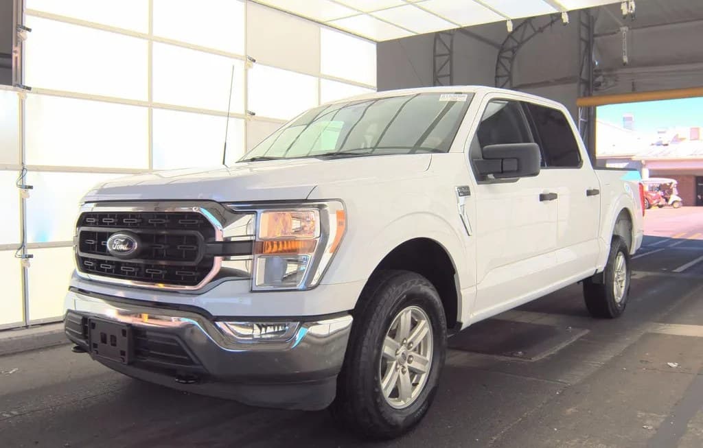 2022 FORD F-150 XLT CREW CAB SHORT BED