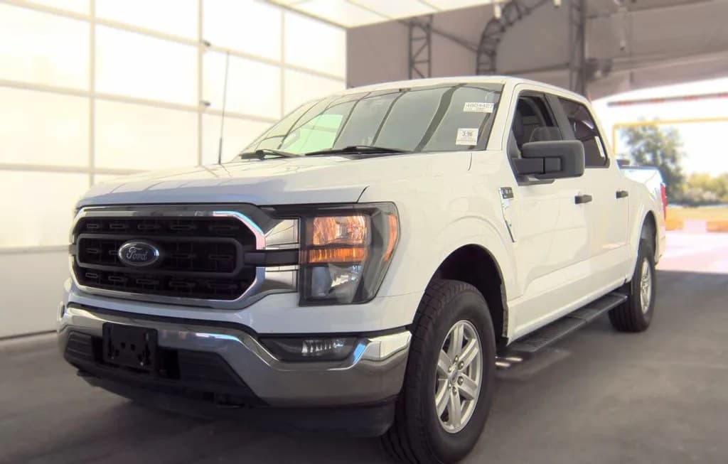 2023 FORD F-150 XLT CREW CAB SHORT BED