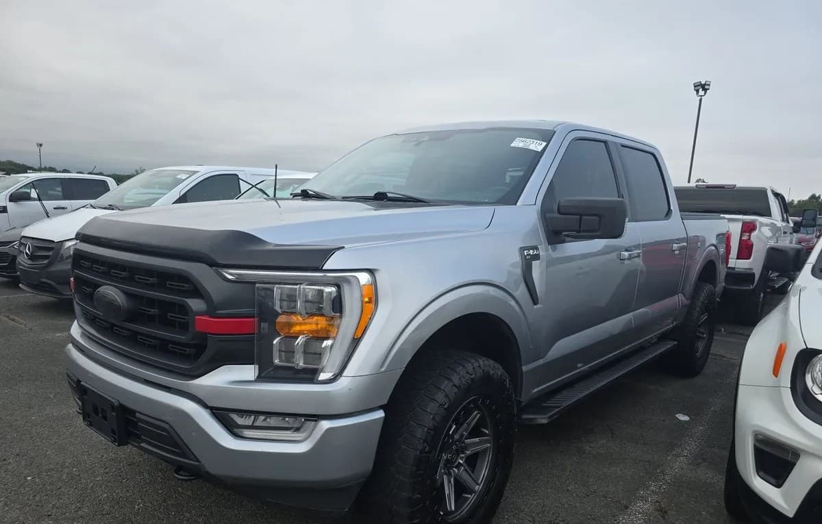 2021 FORD F-150 XLT CREW CAB SHORT BED 2