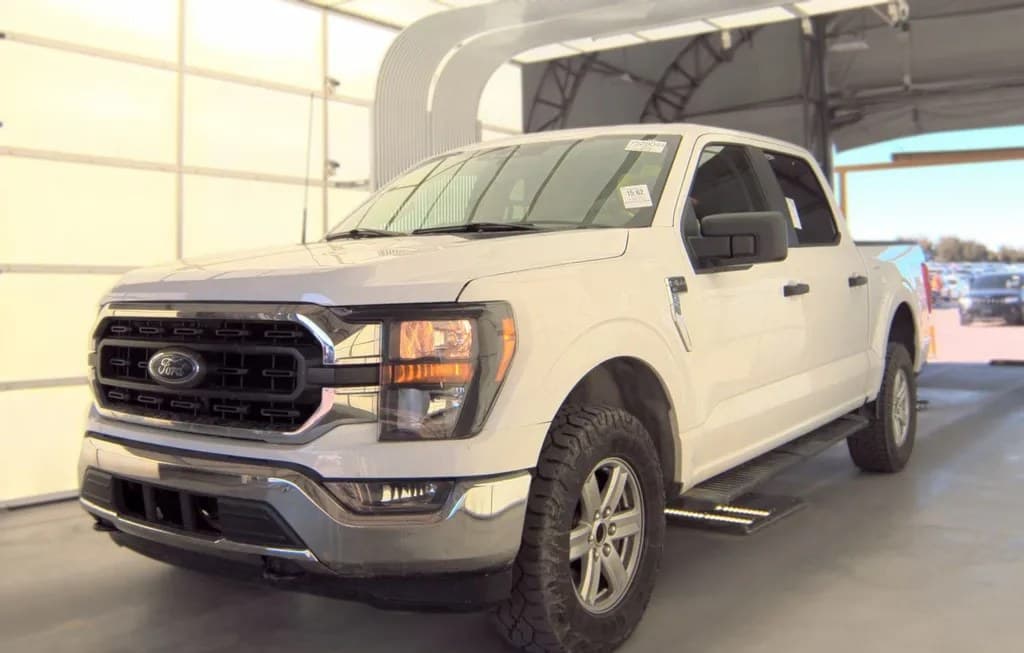 2023 FORD F-150 XLT CREW CAB SHORT BED