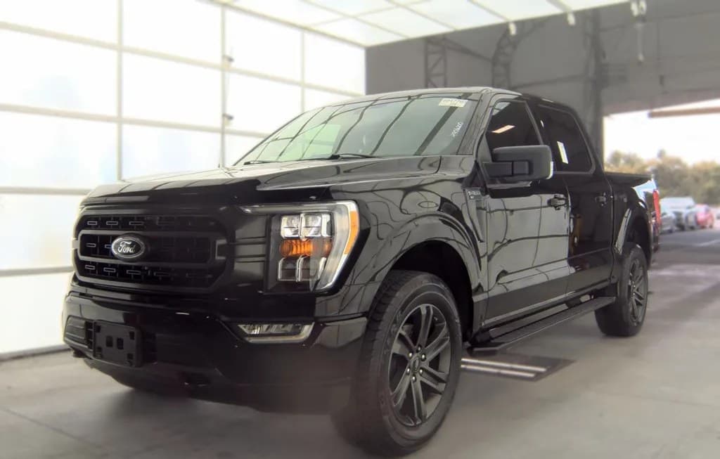 2021 FORD F-150 XLT CREW CAB SHORT BED