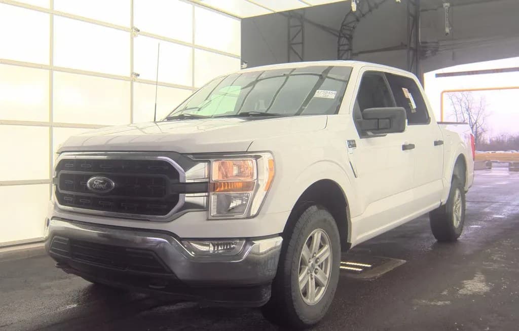 2021 FORD F-150 XLT CREW CAB SHORT BED