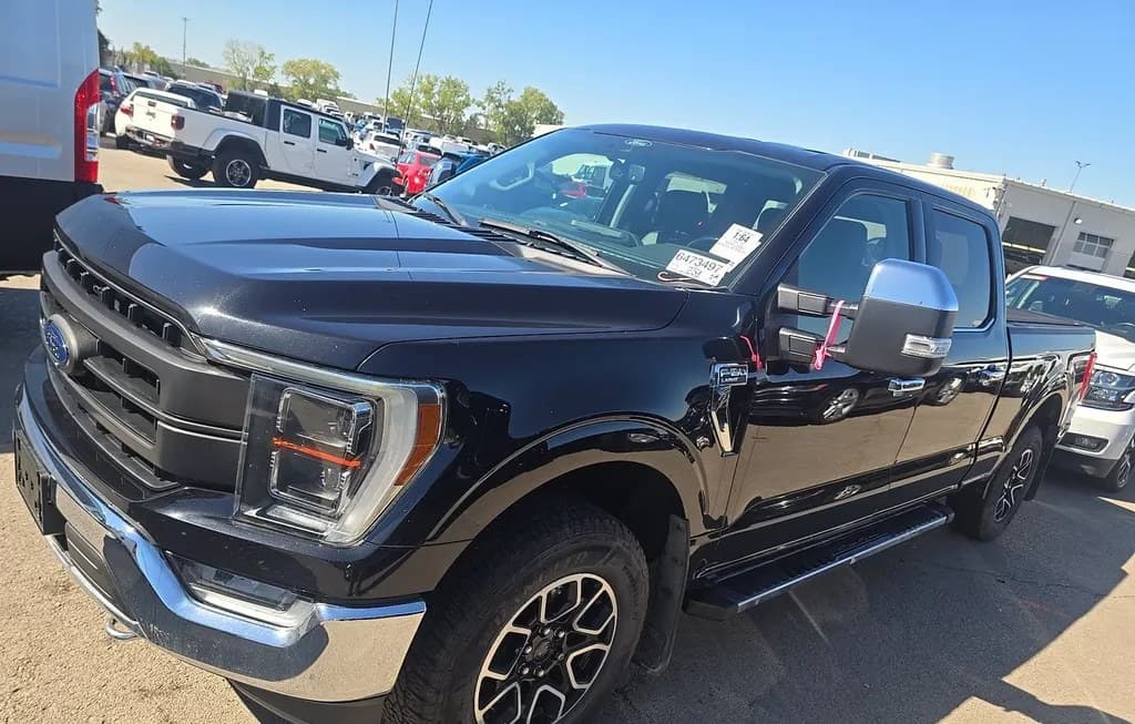 2021 FORD F-150 LARIAT CREW CAB MEDIUM BED