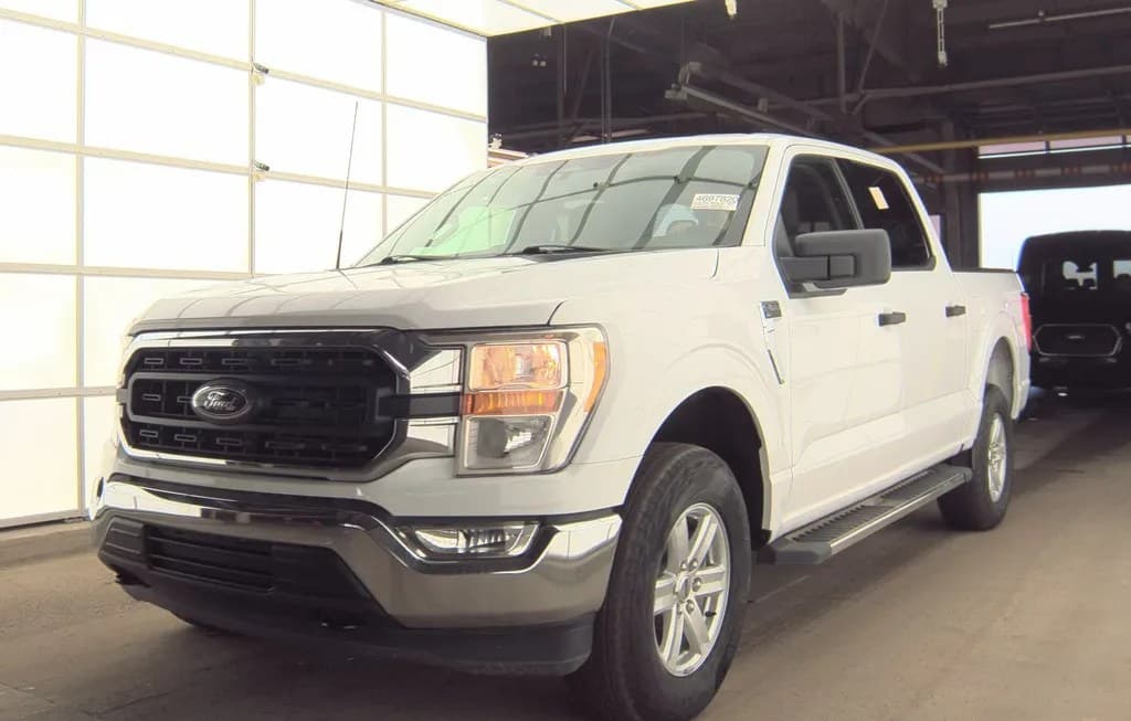 2022 FORD F-150 XLT CREW CAB SHORT BED