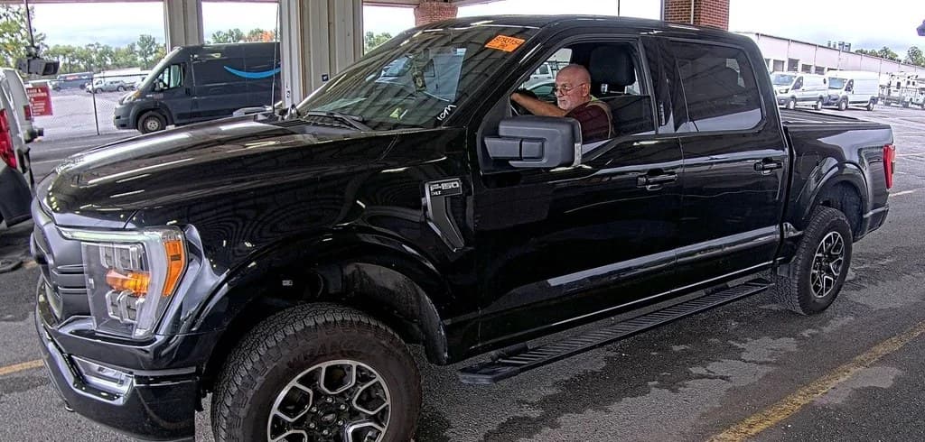 2023 FORD F-150 XLT CREW CAB SHORT BED