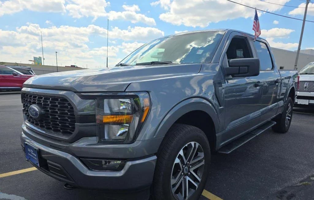 2023 FORD F-150 XL CREW CAB MEDIUM BED