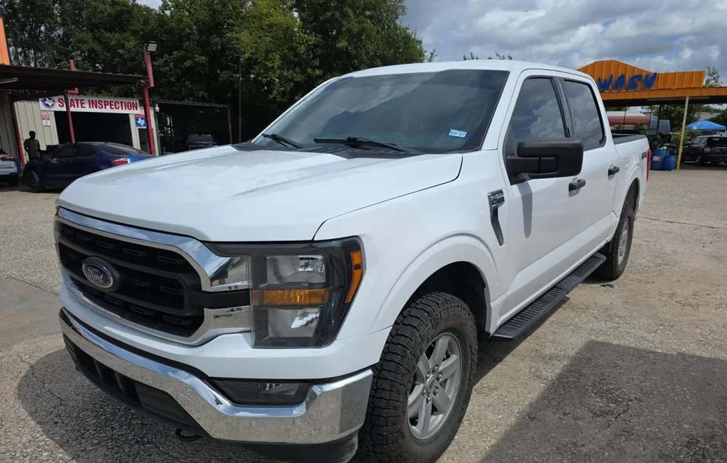 2023 FORD F-150 XLT CREW CAB SHORT BED