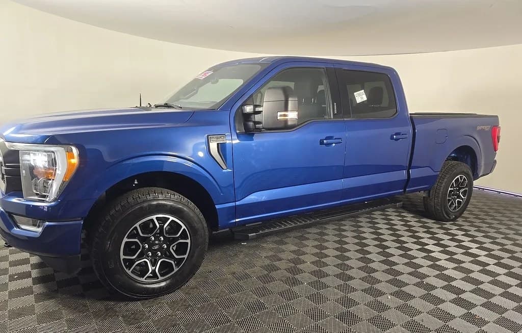2023 FORD F-150 XLT CREW CAB MEDIUM BED