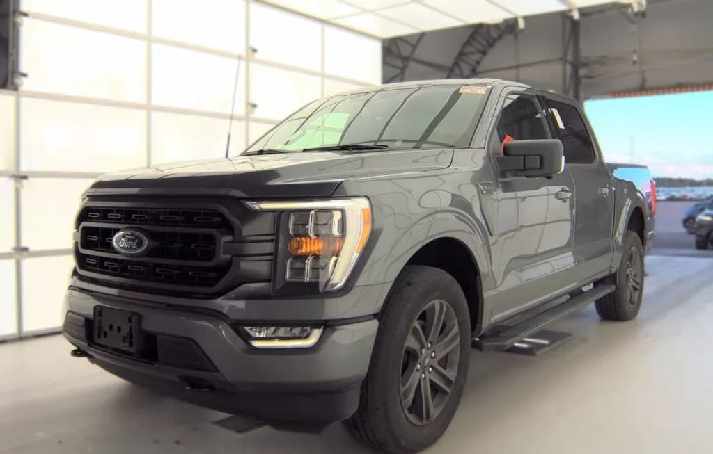2023 FORD F-150 XLT CREW CAB SHORT BED