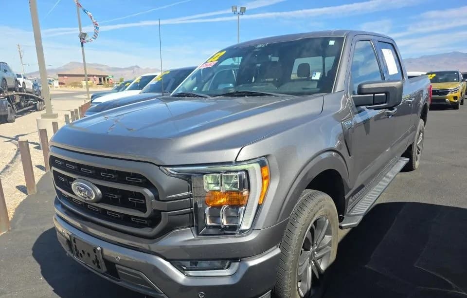 2022 FORD F-150 XLT CREW CAB MEDIUM BED