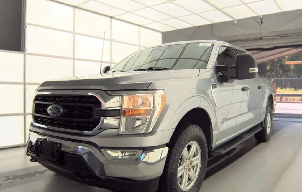2022 FORD F-150 XLT CREW CAB SHORT BED