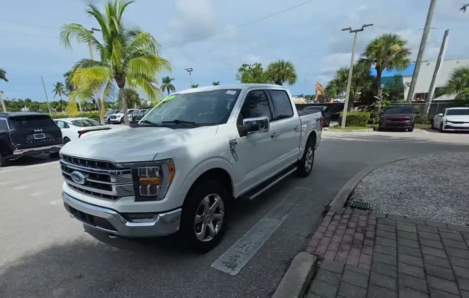 2022 FORD F-150 LARIAT CREW CAB SHORT BED