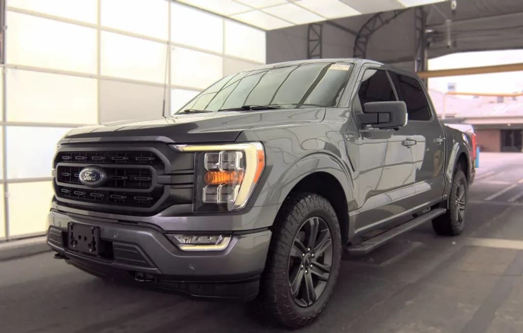 2023 FORD F-150 XLT CREW CAB SHORT BED