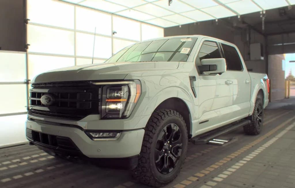 2023 FORD F-150 HYBRID LARIAT CREW CAB SHORT BED