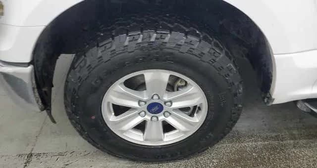 2017 FORD F-150 XLT CREW CAB MEDIUM BED 6