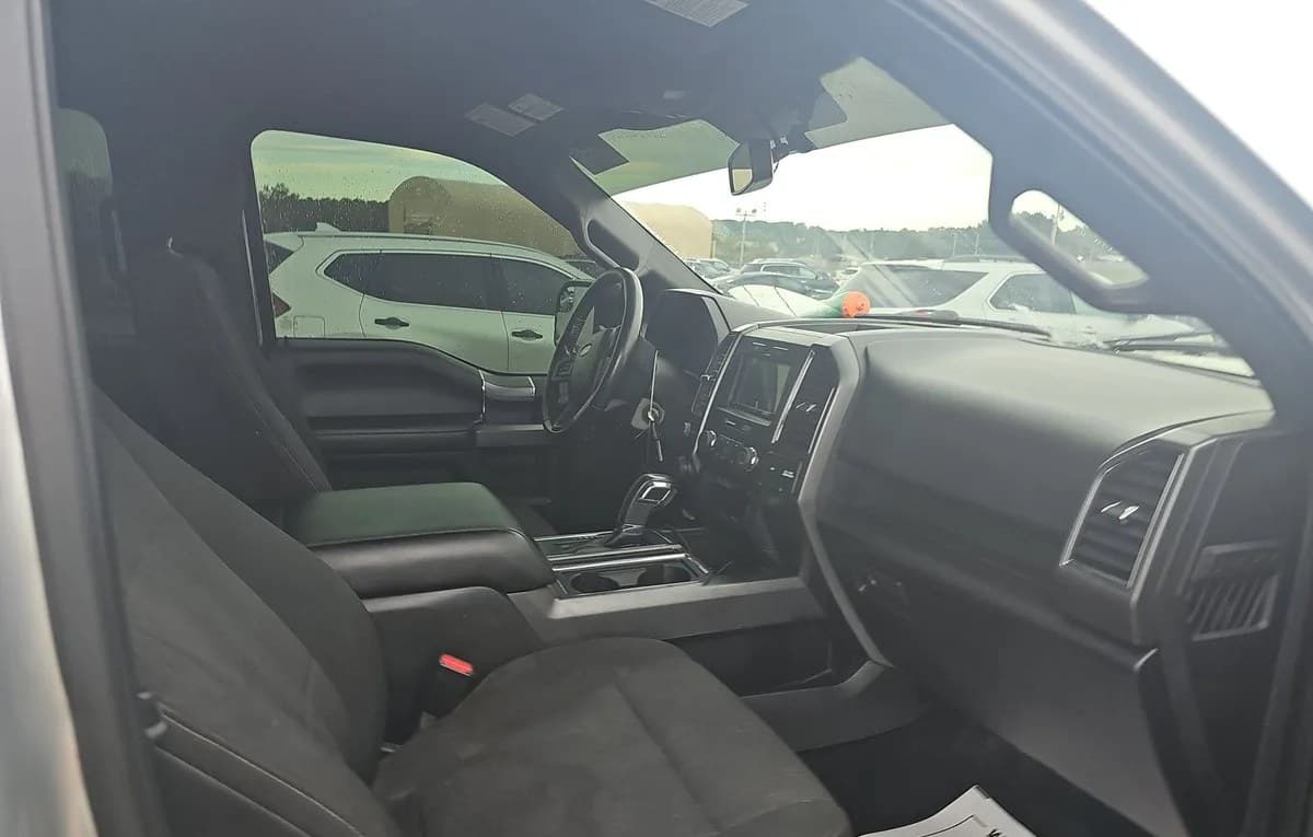 2017 FORD F-150 XLT CREW CAB MEDIUM BED 5