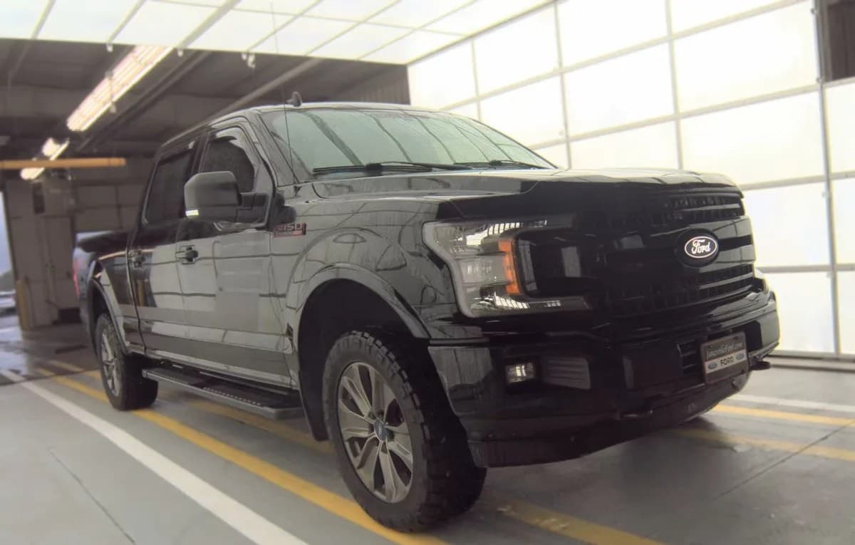 2018 FORD F-150 XLT CREW CAB MEDIUM BED 4
