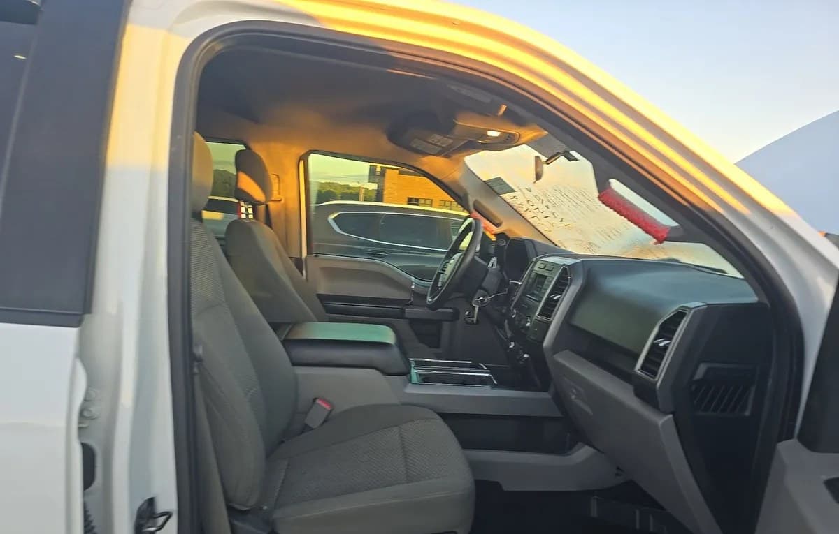 2017 FORD F-150 XLT CREW CAB MEDIUM BED 5