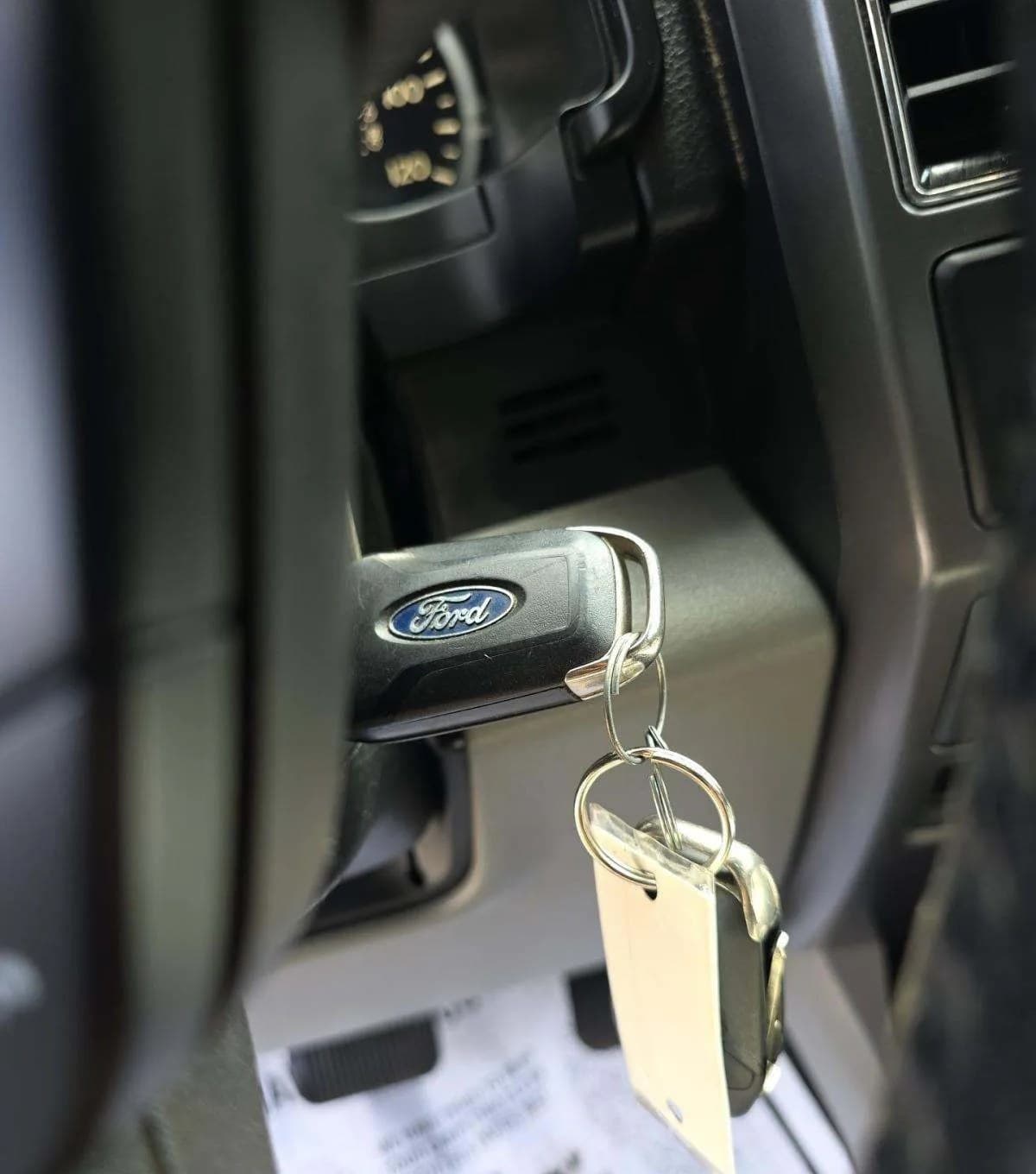 2017 FORD F-150 XLT CREW CAB MEDIUM BED 5