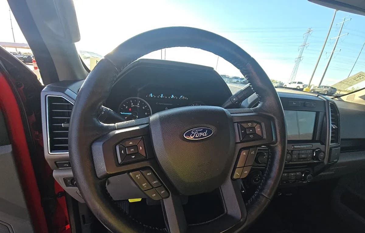 2018 FORD F-150 XLT CREW CAB MEDIUM BED 7