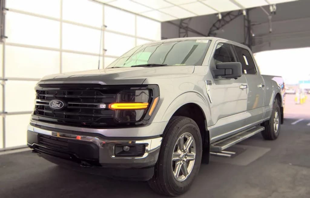 2024 FORD F-150 XLT CREW CAB MEDIUM BED