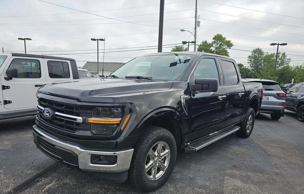 2025 FORD F-150 XLT CREW CAB SHORT BED