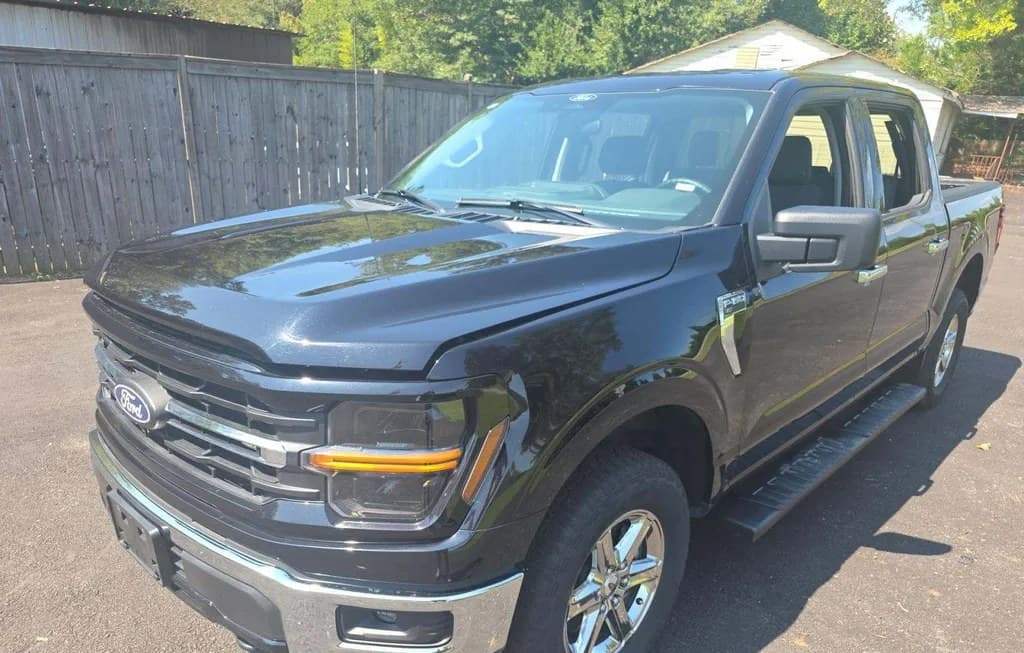 2025 FORD F150 XLT