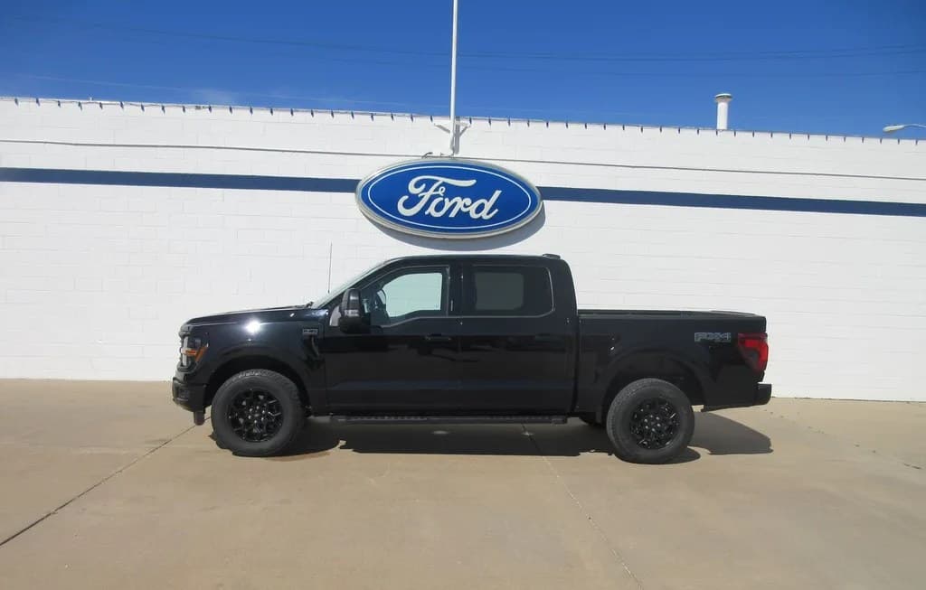 2024 FORD F-150 XLT CREW CAB SHORT BED