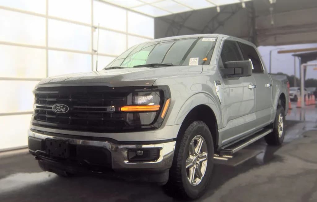 2025 FORD F-150 XLT CREW CAB SHORT BED