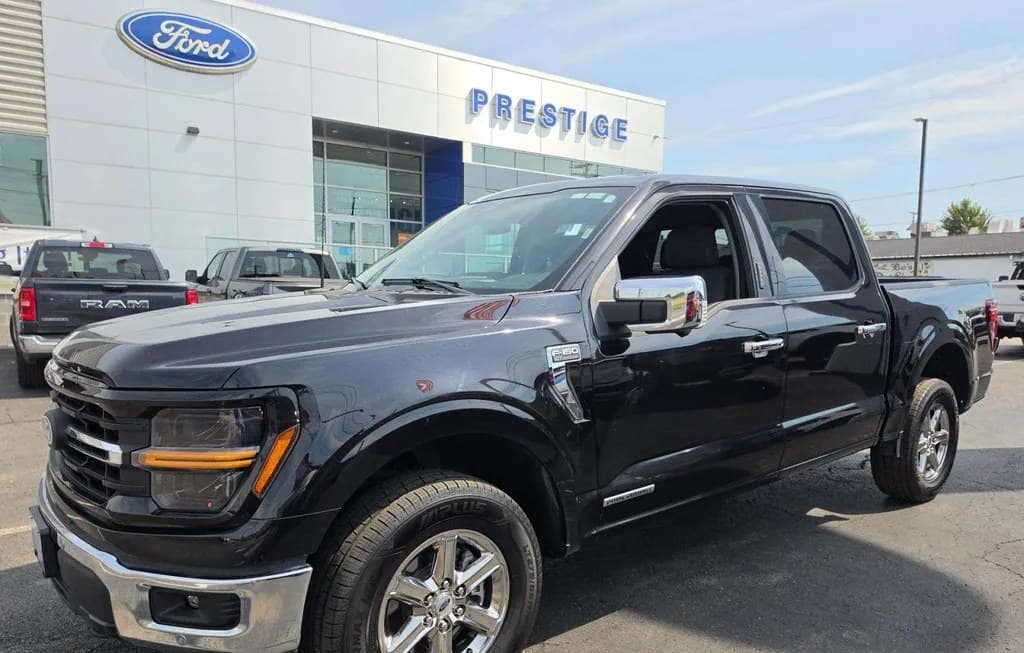 2024 FORD F-150 HYBRID XLT CREW CAB SHORT BED