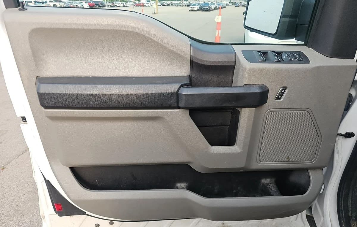 2020 FORD F-150 XL EXTENDED CAB MEDIUM BED W/REAR DOORS 6