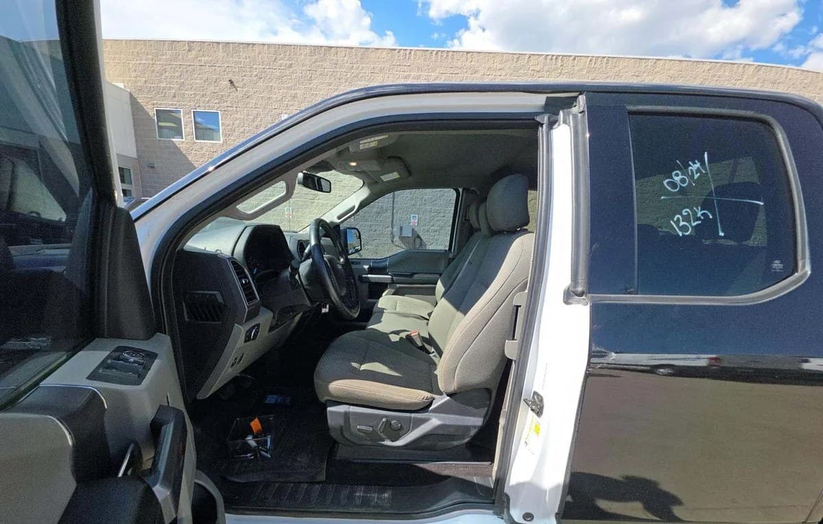 2019 FORD F-150 XLT EXTENDED CAB MEDIUM BED W/REAR DOORS 4