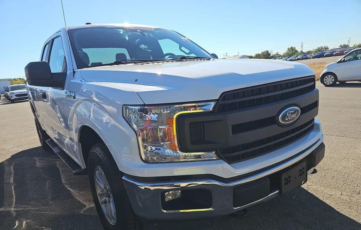 2019 FORD F-150 XL EXTENDED CAB MEDIUM BED W/REAR DOORS 4