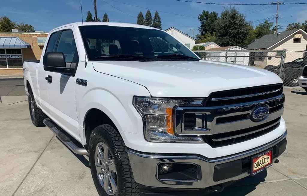 2019 FORD F-150 XLT EXTENDED CAB MEDIUM BED W/REAR DOORS