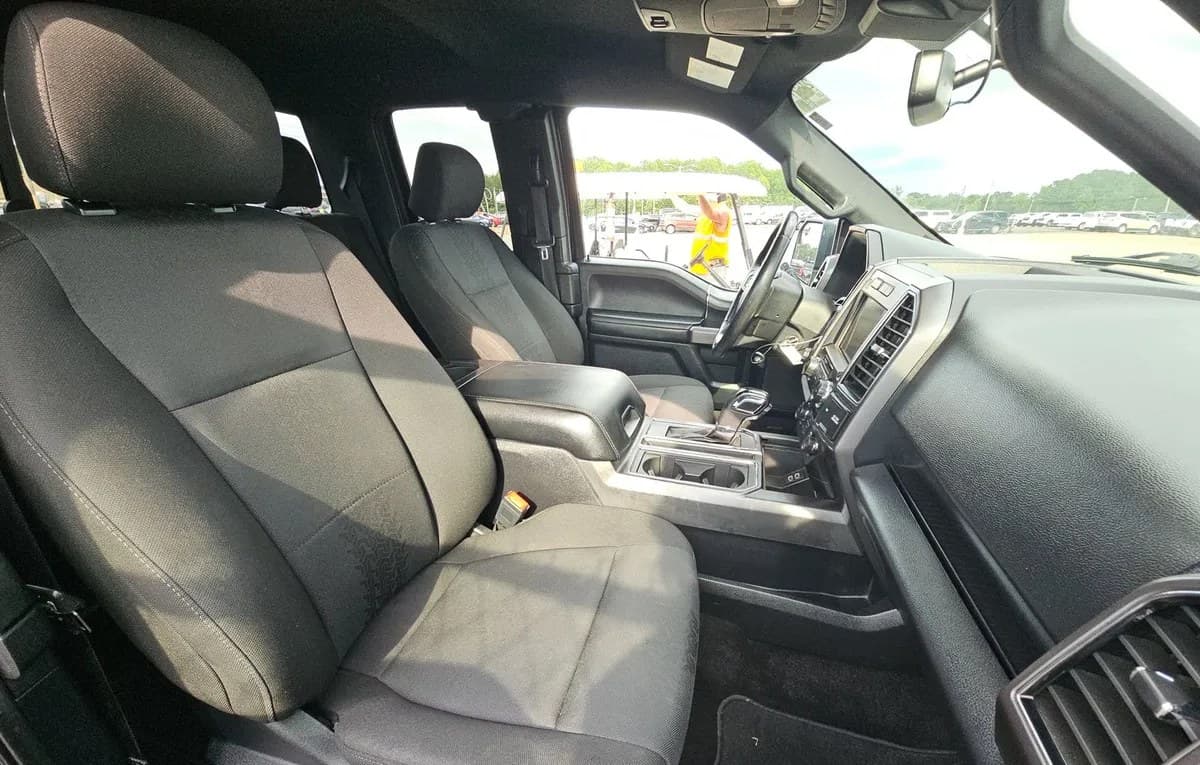 2019 FORD F-150 XLT EXTENDED CAB MEDIUM BED W/REAR DOORS 5