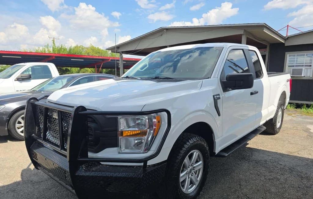 2022 FORD F-150 XL EXTENDED CAB MEDIUM BED W/REAR DOORS