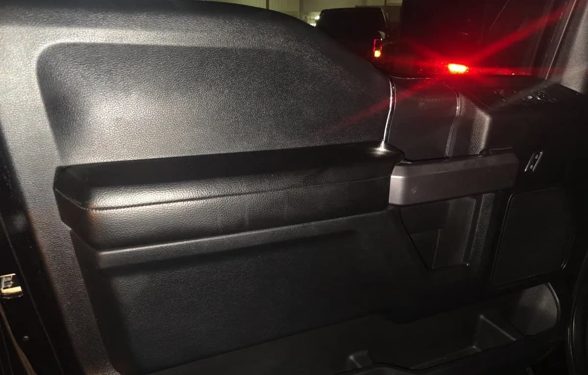 2019 FORD F-150 XLT EXTENDED CAB MEDIUM BED W/REAR DOORS 6