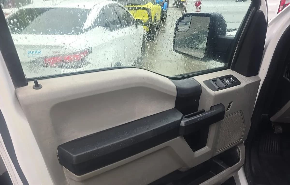 2017 FORD F-150 XL EXTENDED CAB MEDIUM BED W/REAR DOORS 6