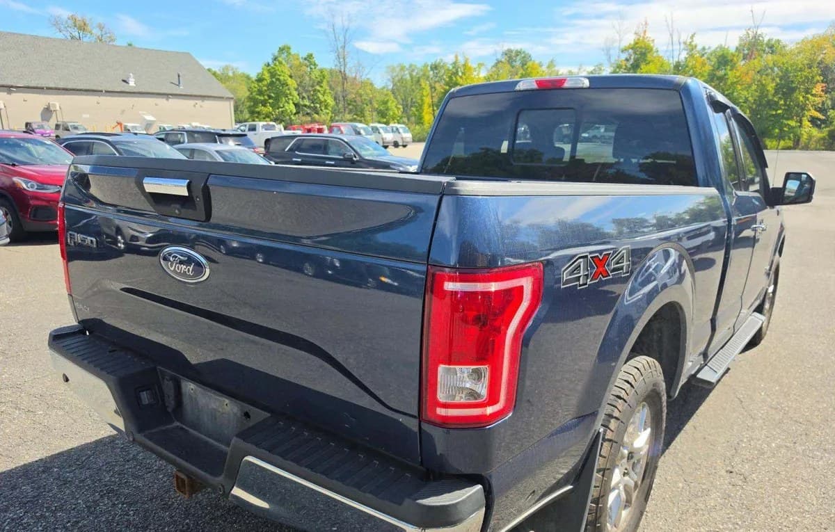 2017 FORD F-150 XLT EXTENDED CAB MEDIUM BED W/REAR DOORS 4
