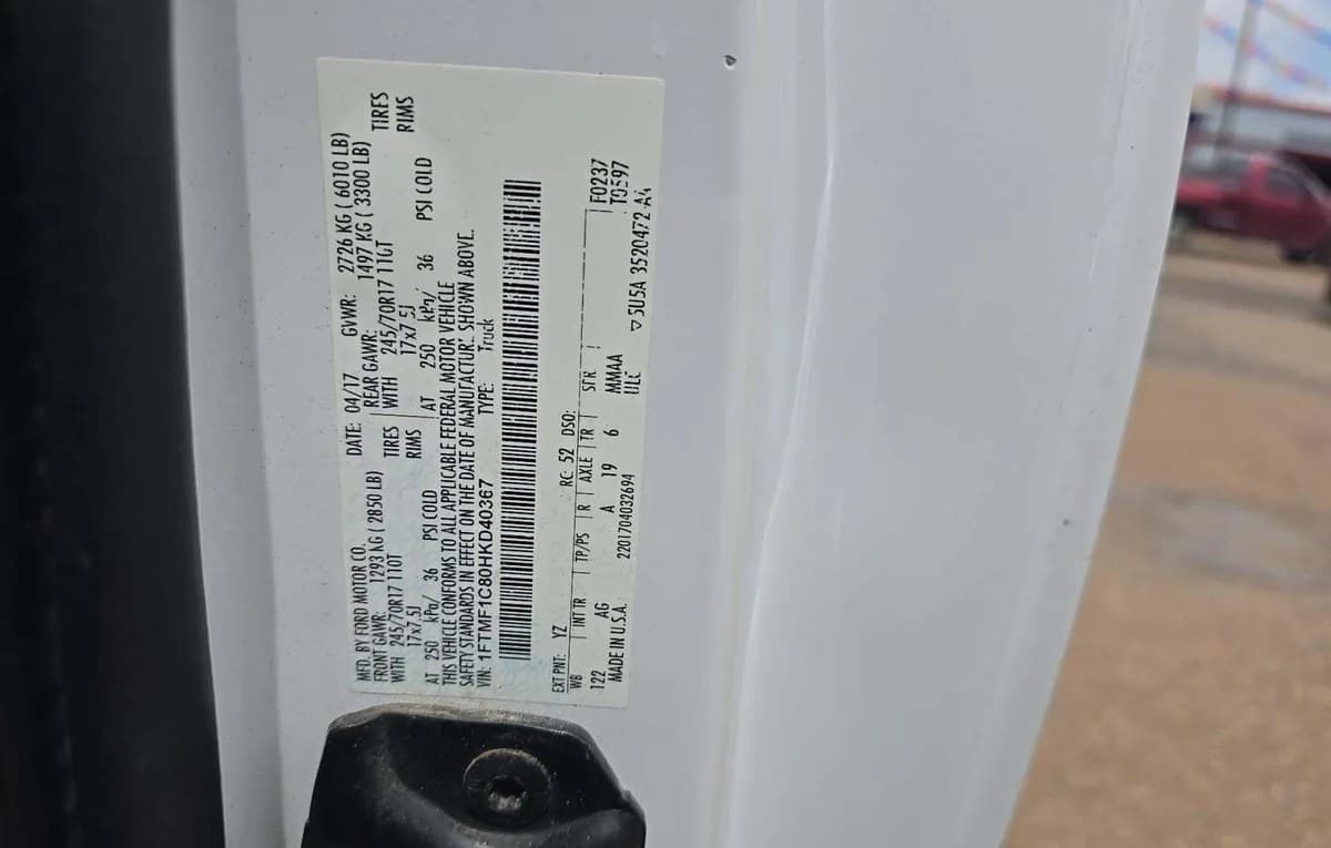 2017 FORD F-150 XL REGULAR CAB MEDIUM BED 3