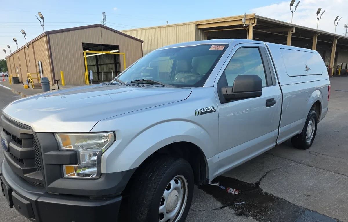 2017 FORD F-150 XL REGULAR CAB LONG BED 2